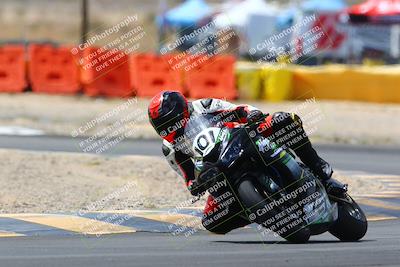 media/Apr-09-2022-SoCal Trackdays (Sat) [[c9e19a26ab]]/Turn 2 (1140am)/